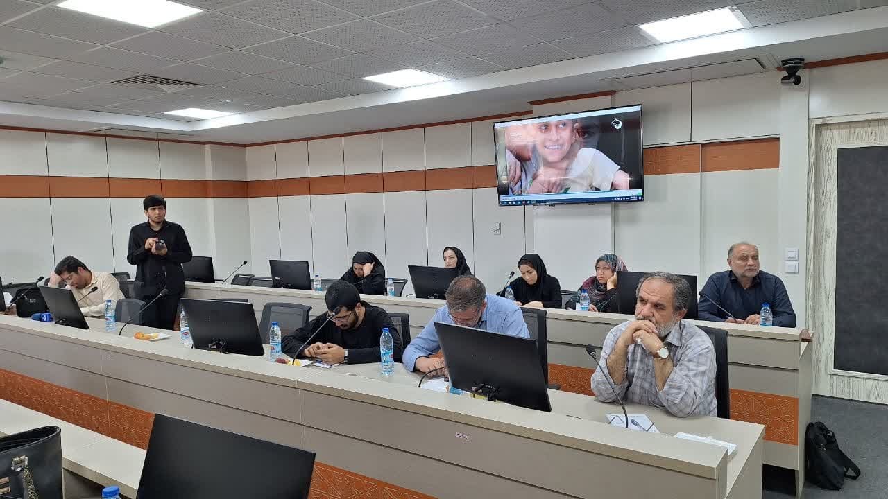 فرزندخواندگی در استان قزوین با افزایش ۵۰ درصدی مواجه شده است 