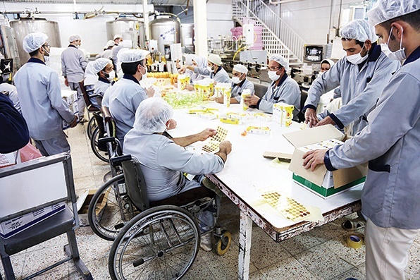 افزایش مستمری مددجویان بهزیستی و حذف پشت نوبتی ها از دستاوردهای دولت سیزدهم است