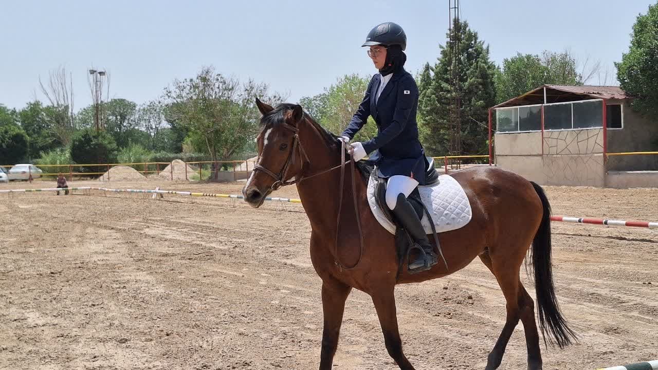 مسابقات درساژ در باشگاه سوارکاری سروش برگزار شد مسابقات درساژ در باشگاه سوارکاری سروش برگزار شد