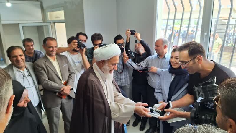 استاندار قزوین:دولت شهید رییسی در اجرای نهضت ملی مسکن بسیار موفق عمل کرده است 