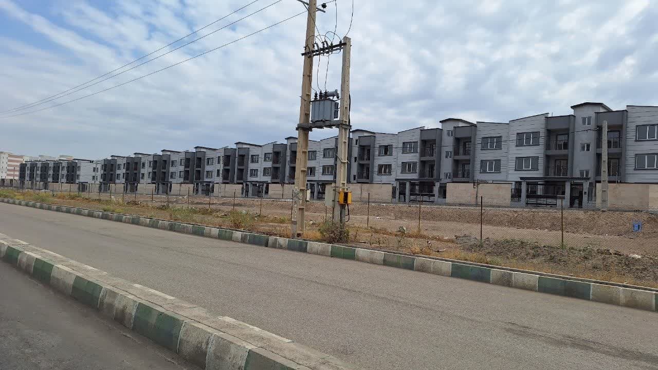 8 هزار واحد مسکونی توسط بنیاد مسکن استان قزوین به متقاضیان واگذار شد