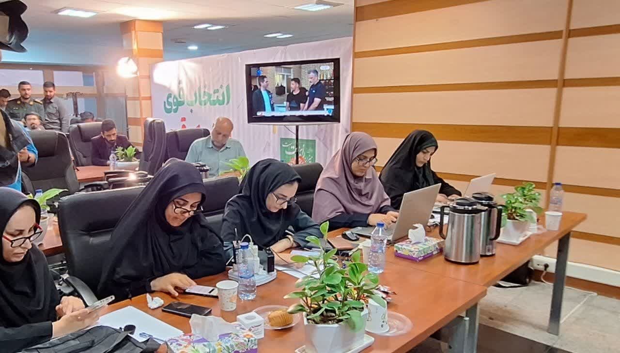 مشارکت پرشور مردم موجب افزایش قدرت چانه زنی نظام در مجامع بین المللی می شود مشارکت پرشور مردم موجب افزایش قدرت چانه زنی نظام در مجامع بین المللی می شود