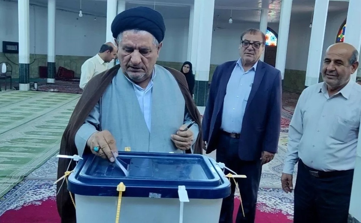 نماینده کهگیلویه در مجلس شورای اسلامی:
حضور در انتخابات موجب یأس دشمنان می‌شود