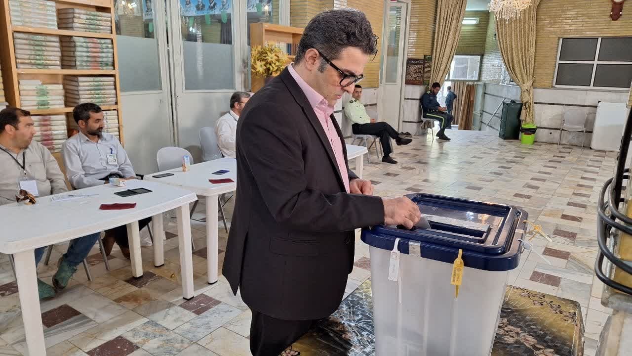 اعلایی: مشارکت گسترده و انتخاب درست آینده کشور را تضمین می کند