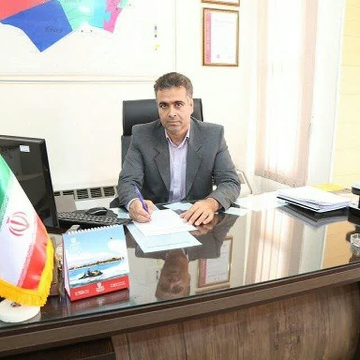 اصلاح شبکه مناطق پرتنش آب در شهر ایلام