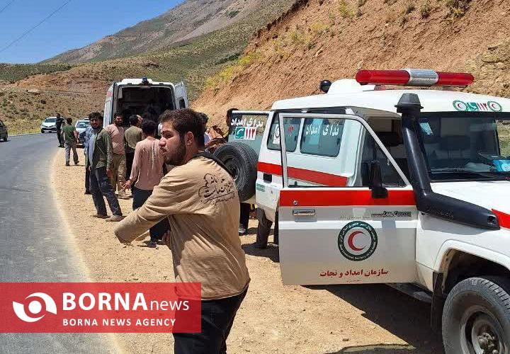 واژگونی مینی‌بوس در «گردنه گاماسیاب» 15 مصدوم برجای گذاشت