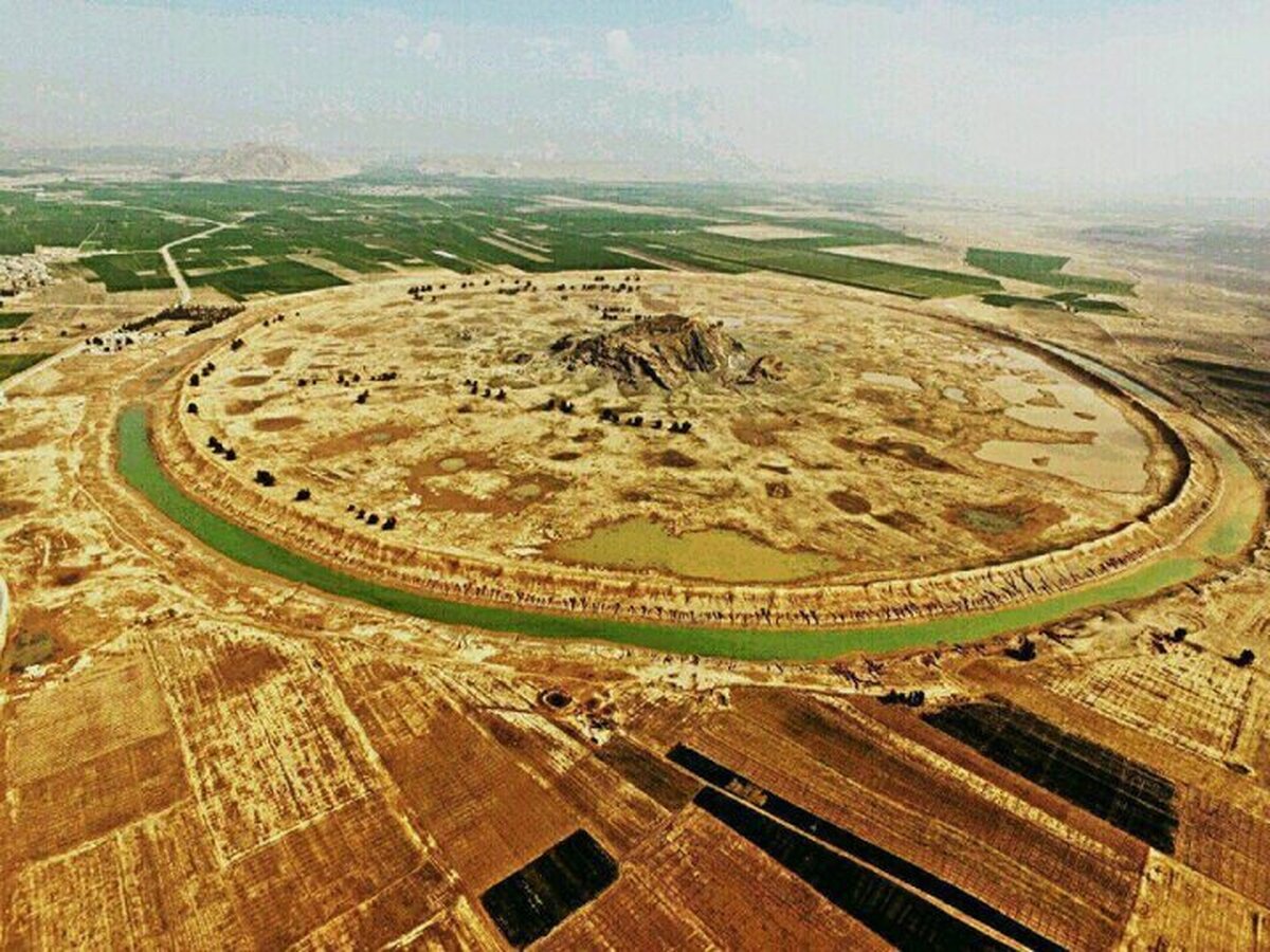 نخستین شهر دایره‌ای جهان در ایران بیش از ۲ هزار سال قدمت دارد + تصاویر