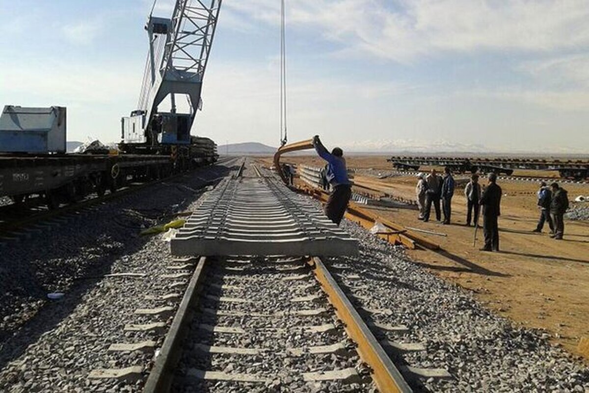 اتصال راه آهن چابهار_ زاهدان به بندر شهید بهشتی تا پایان سال