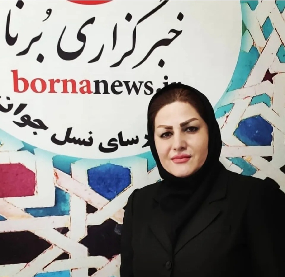 مشکلات خبرنگاران مختص یک روز و یک مراسم خاص نیست/پای درد و دل خبرنگار بنشیند