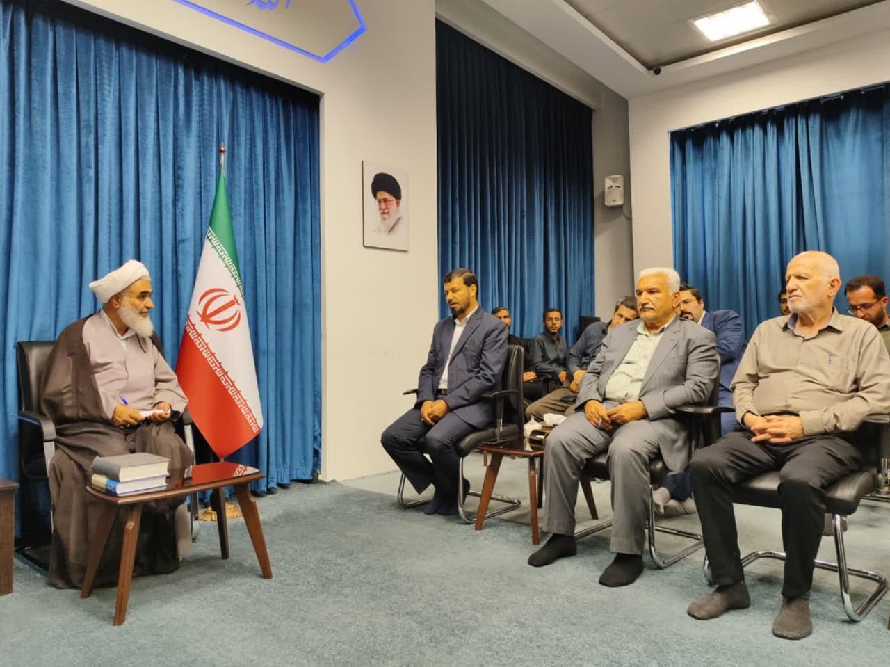 حرمت حرفه خبرنگاری را با نکاه منصفانه حفظ کنید