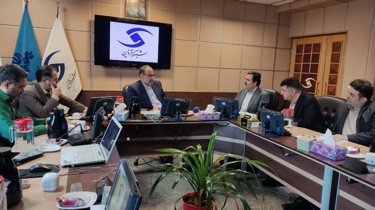 صدا و سیمای مرکز قزوین در همراه کردن مردم در مدیریت مصرف برق موفق عمل کرده است صدا و سیمای مرکز قزوین در همراه کردن مردم در مدیریت مصرف برق موفق عمل کرده است