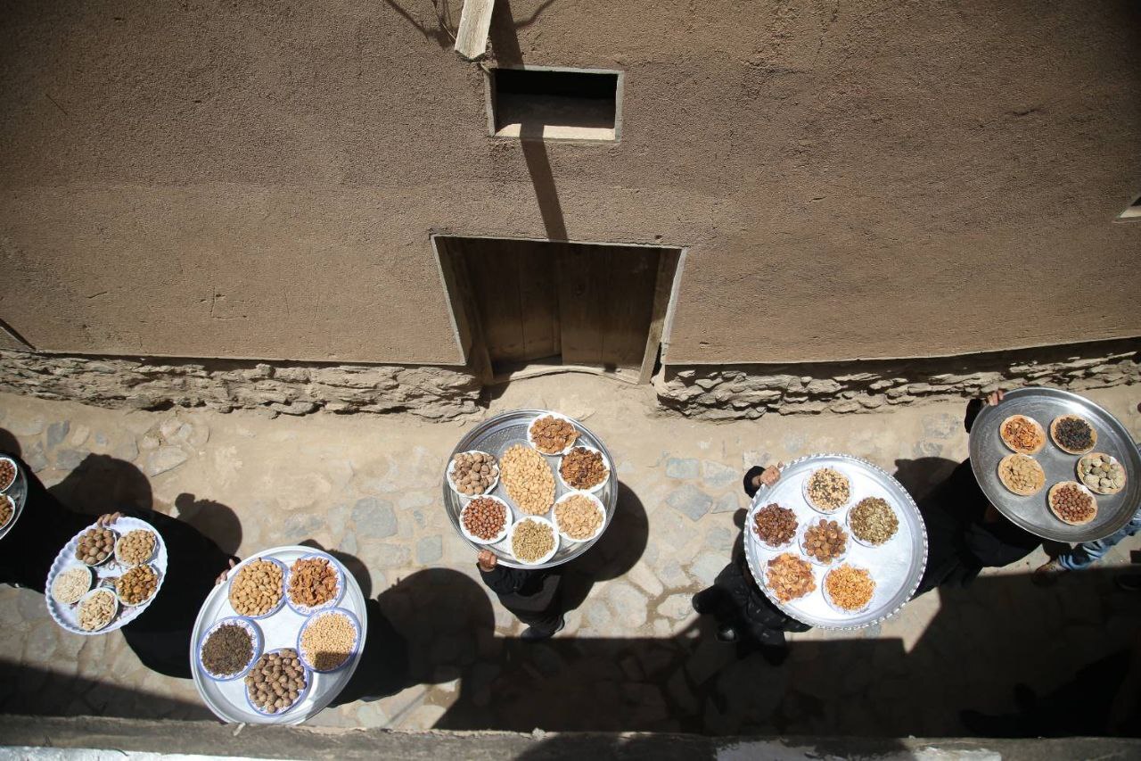 برگزاری آیین سنتی مذهبی