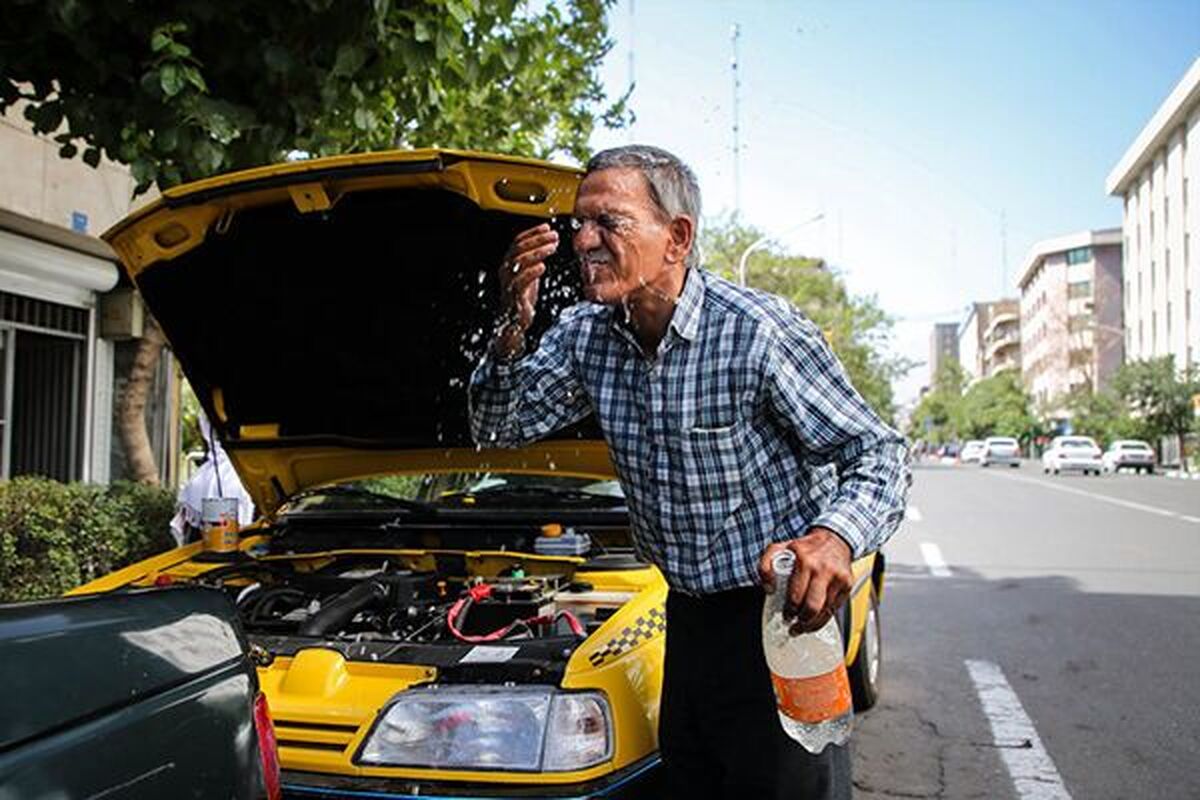 بیشینه دمای تهران تا ۲ روز آینده به ۳۸ درجه کاهش می‌یابد