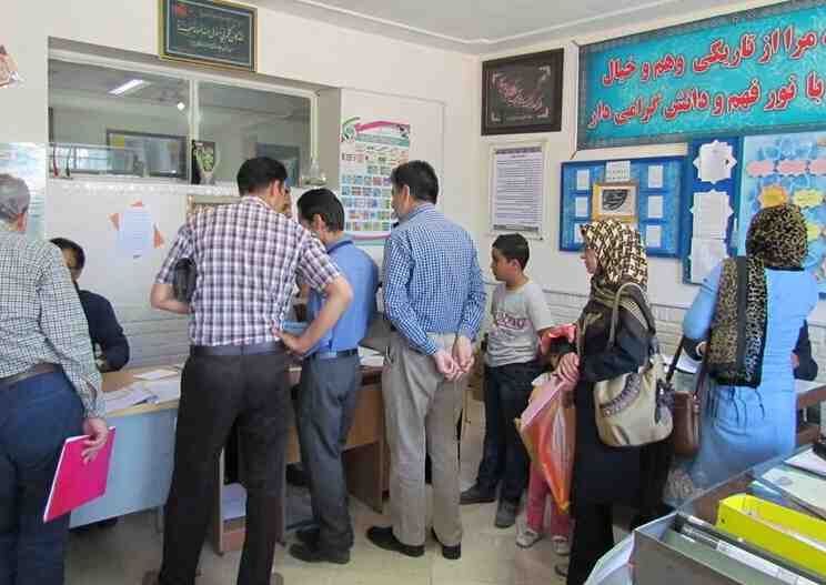 مدیرکل آموزش و پرورش اصفهان: تخلف در ثبت‌نام دانش‌آموزان ظلم در حق مردم است