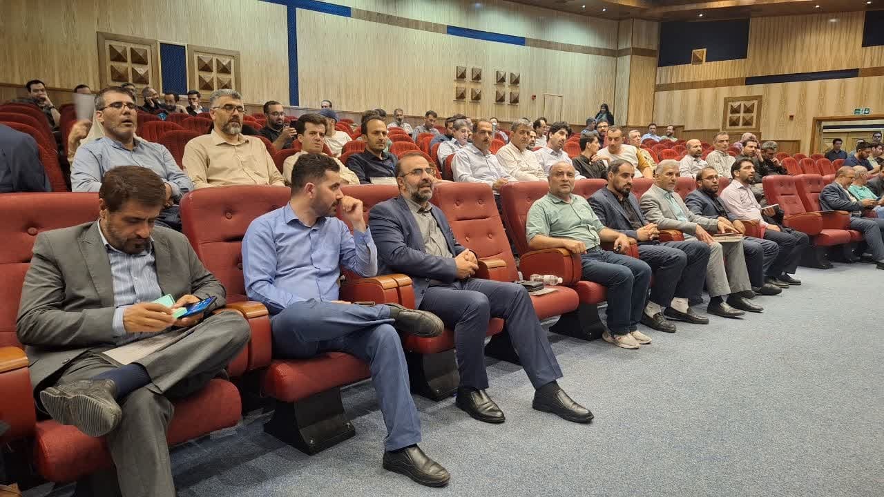 روز خبرنگار را با حال و هوایی متفاوت و بانشاط برگزار کردیم روز خبرنگار را با حال و هوایی متفاوت و بانشاط برگزار کردیم