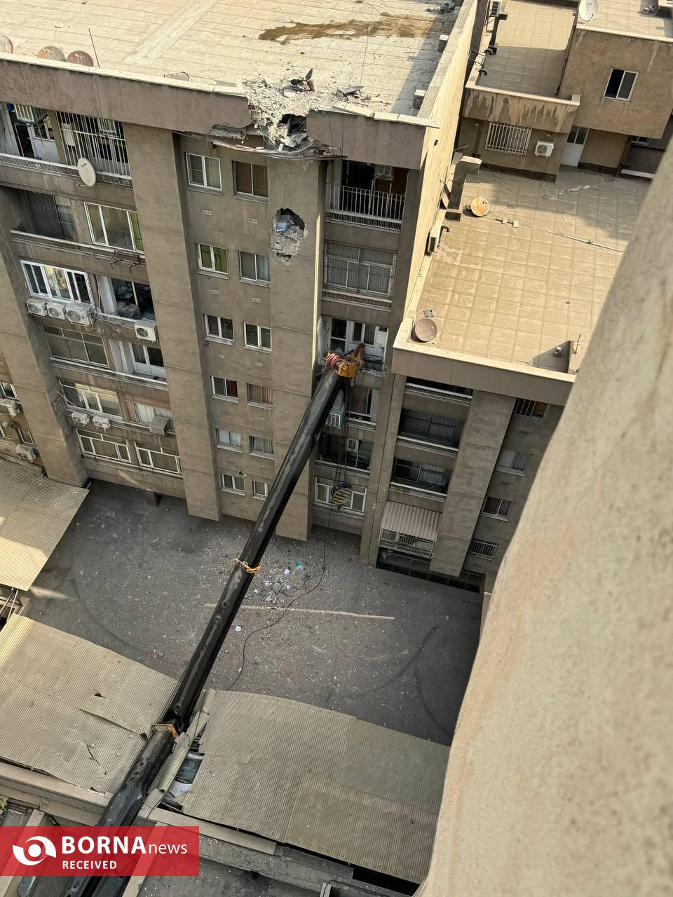 سقوط یک دستگاه جرثقیل + عکس سقوط یک دستگاه جرثقیل + عکس