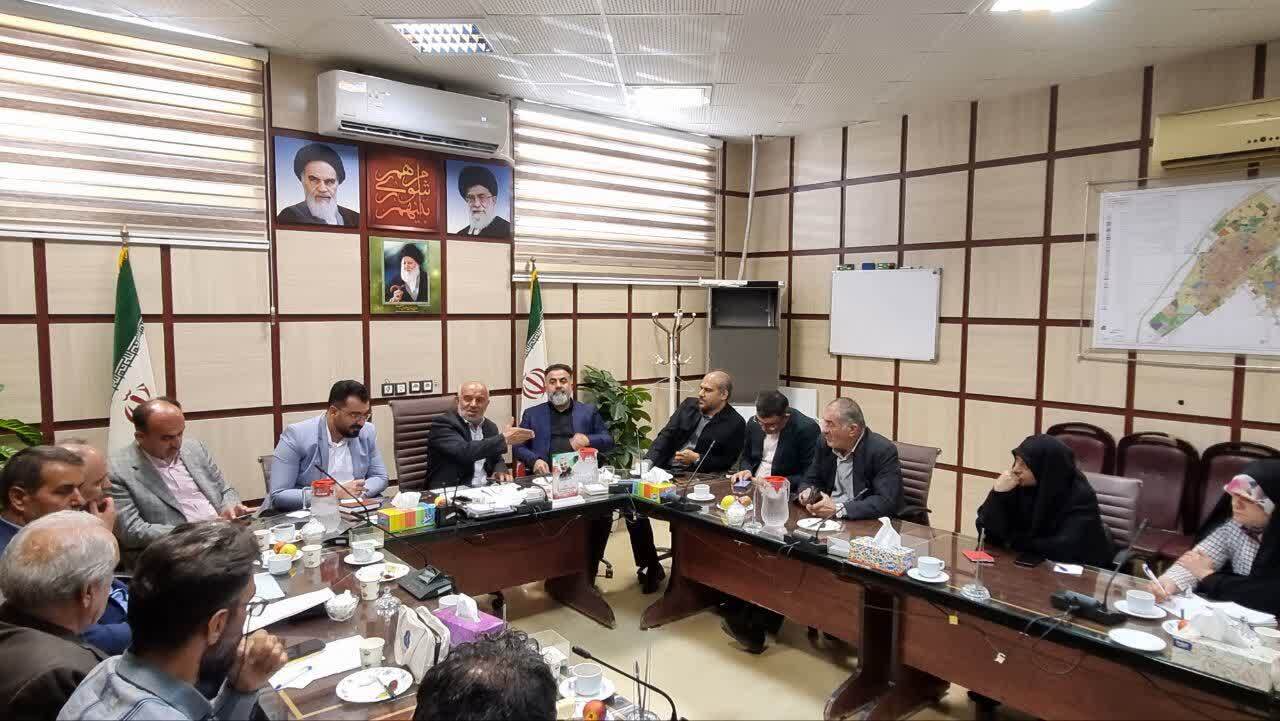 خبرنگاران وجدان بیدار جامعه هستند خبرنگاران وجدان بیدار جامعه هستند