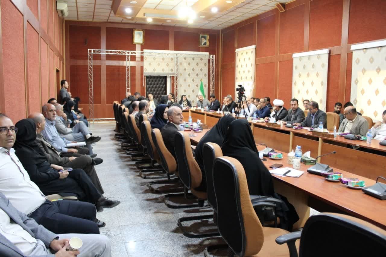 مسئولان در خدمت به مردم منتظر توصیه نباشند مسئولان در خدمت به مردم منتظر توصیه نباشند