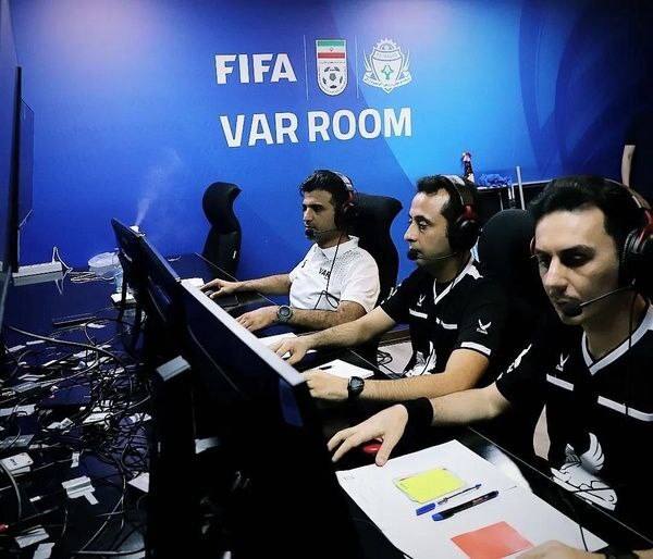 شکست دراماتیک شمس آذر مقابل استقلال با نقش آفرینی VAR