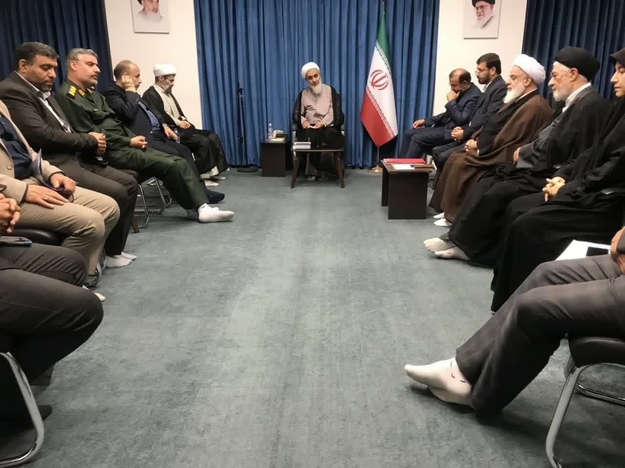 اربعین جلوگاه دلدادگی شیفتگان حسینی است اربعین جلوگاه دلدادگی شیفتگان حسینی است