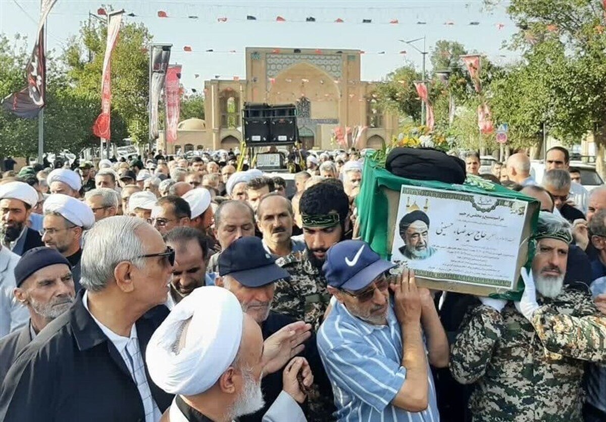 حجت الاسلام حسینی/ عالم روحانی از جنس مردم