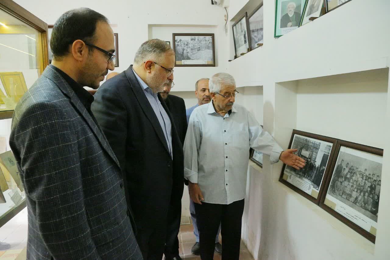 استاندار قزوین: موزه فرهنگ و آموزش قزوین به مدرسه پاسداران منتقل شود