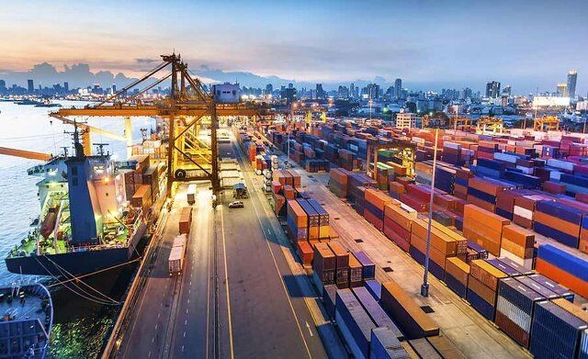 رشد چشمگیر تجارت خارجی در دولت سیزدهم؛ صادرات و واردات در مسیر تحول