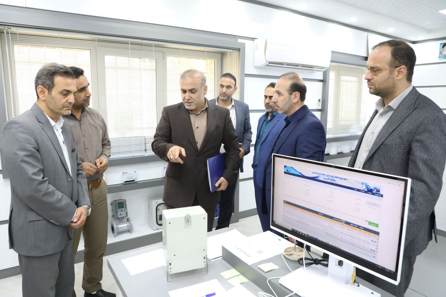 استفاده از شرکت های دانش بنیان در اصلاح ناترازی مصرف آب و برق ضروری است