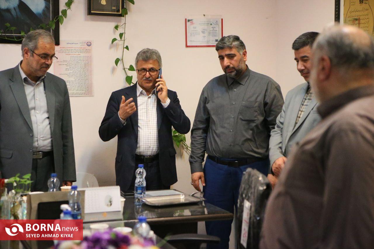 حضور میدانی رئیس دانشگاه علوم پزشکی گیلان در پی قطعی برق در بیمارستان پیروز حضور میدانی رئیس دانشگاه علوم پزشکی گیلان در پی قطعی برق در بیمارستان پیروز