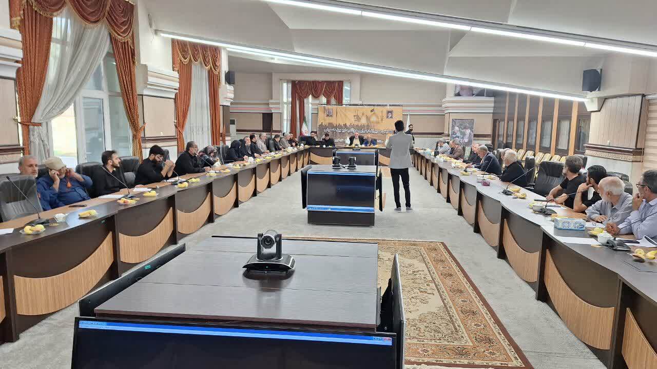 نیروی انتظامی در ایام اربعین حسینی تمام قد در خدمت زائران است نیروی انتظامی در ایام اربعین حسینی تمام قد در خدمت زائران است