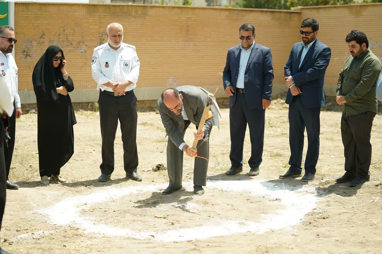 احداث پایگاه اورژانس در شهرستان بویین زهرا آغاز شد احداث پایگاه اورژانس در شهرستان بویین زهرا آغاز شد