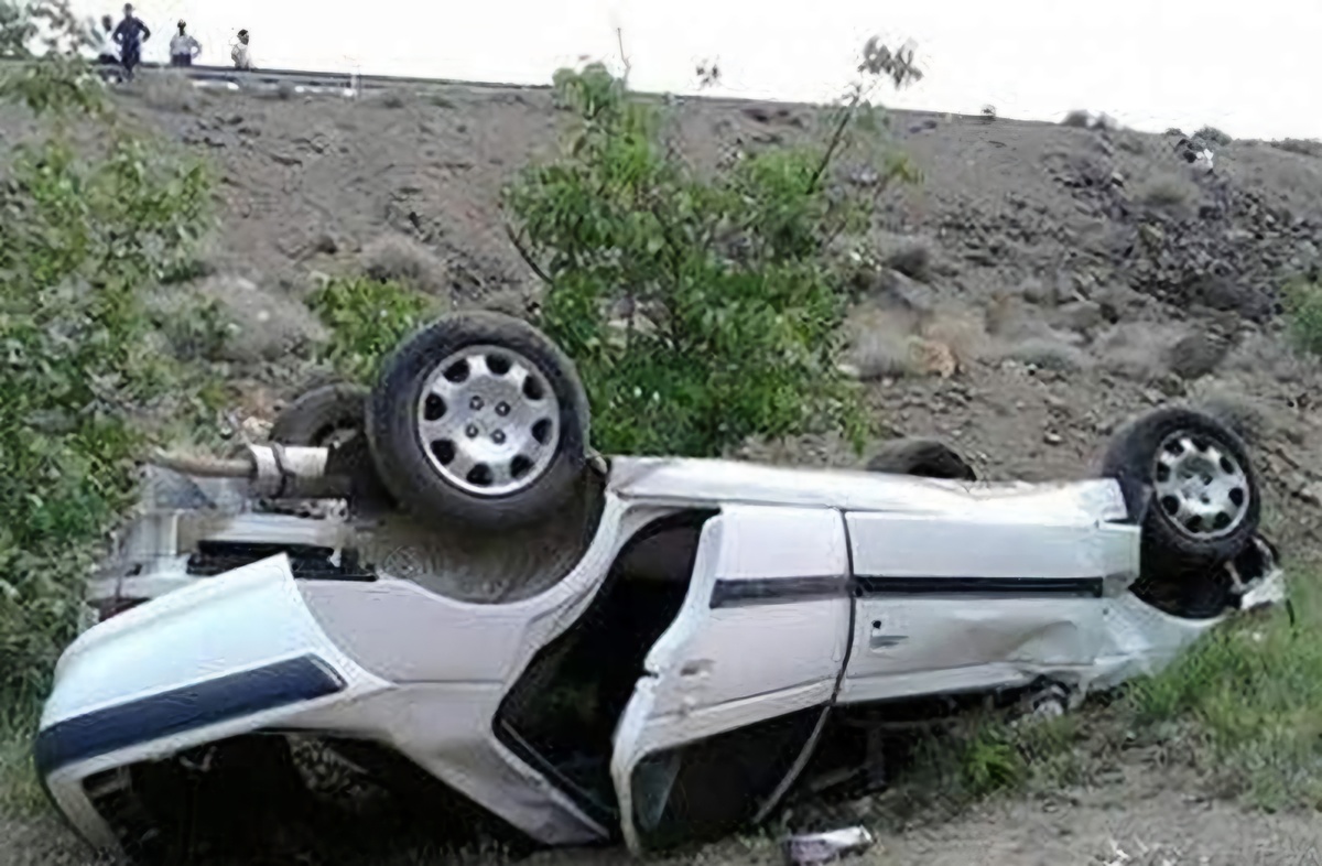 انحراف مرگبار خودروی پژو در محور یاسوج به شیراز