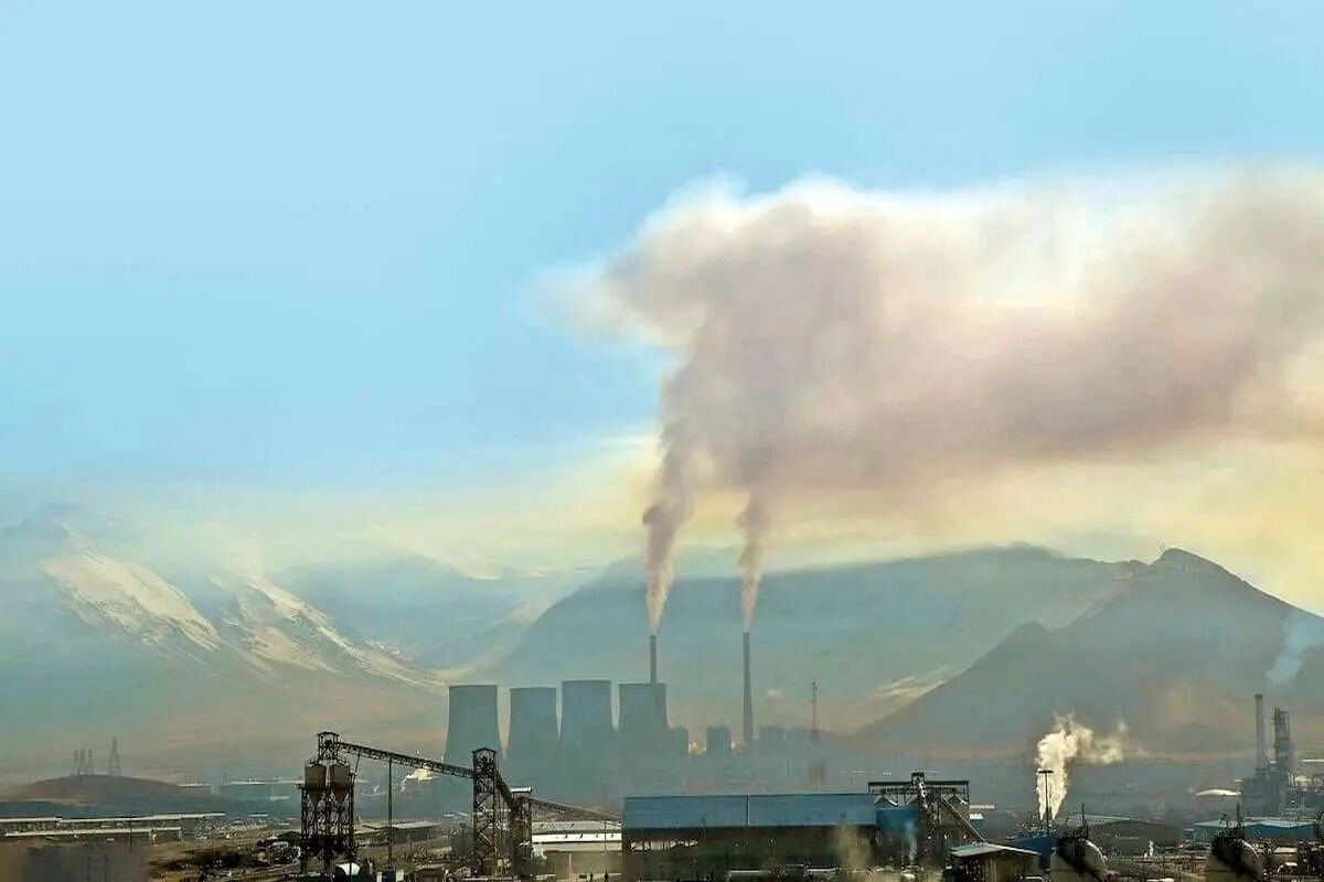 آلاینده‌های هوای سه شهر استان مرکزی در وضعیت قرمز است