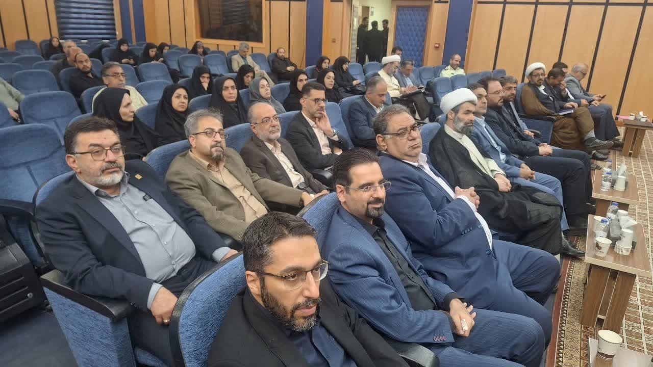 مدیرکل جدید پزشکی قانونی استان قزوین معرفی شد مدیرکل جدید پزشکی قانونی استان قزوین معرفی شد