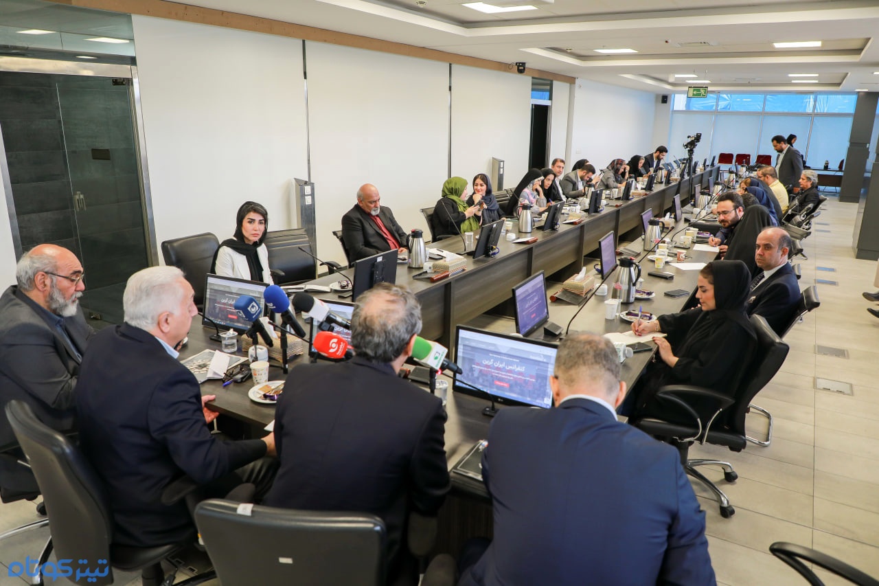 برگزاری بزرگترین گردهمایی فعالان زنجیره غلات، نهاده های دامی، دانه های روغنی و صنایع وابسته برگزاری بزرگترین گردهمایی فعالان زنجیره غلات، نهاده های دامی، دانه های روغنی و صنایع وابسته