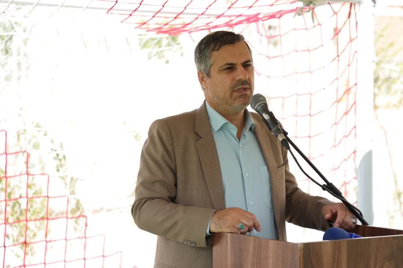 تجهیزات آزمایشگاهی FE-SEM در دانشگاه بین‌المللی امام خمینی رونمایی شد