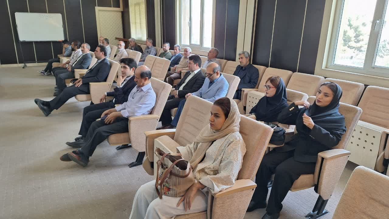 با احیای جایگاه تعاونی ها می توانیم طرح های بزرگی را اجرایی کنیم