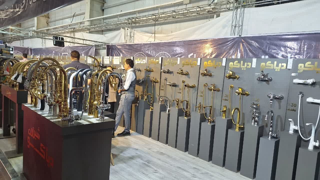 برپایی نمایشگاههای تخصصی به رونق کسب و کار فعالان اقتصادی کمک می کند برپایی نمایشگاههای تخصصی به رونق کسب و کار فعالان اقتصادی کمک می کند