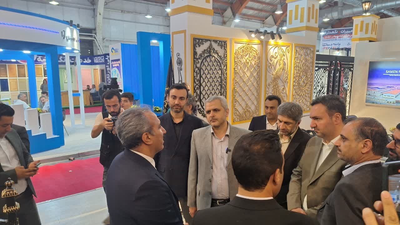 برپایی نمایشگاههای تخصصی به رونق کسب و کار فعالان اقتصادی کمک می کند برپایی نمایشگاههای تخصصی به رونق کسب و کار فعالان اقتصادی کمک می کند