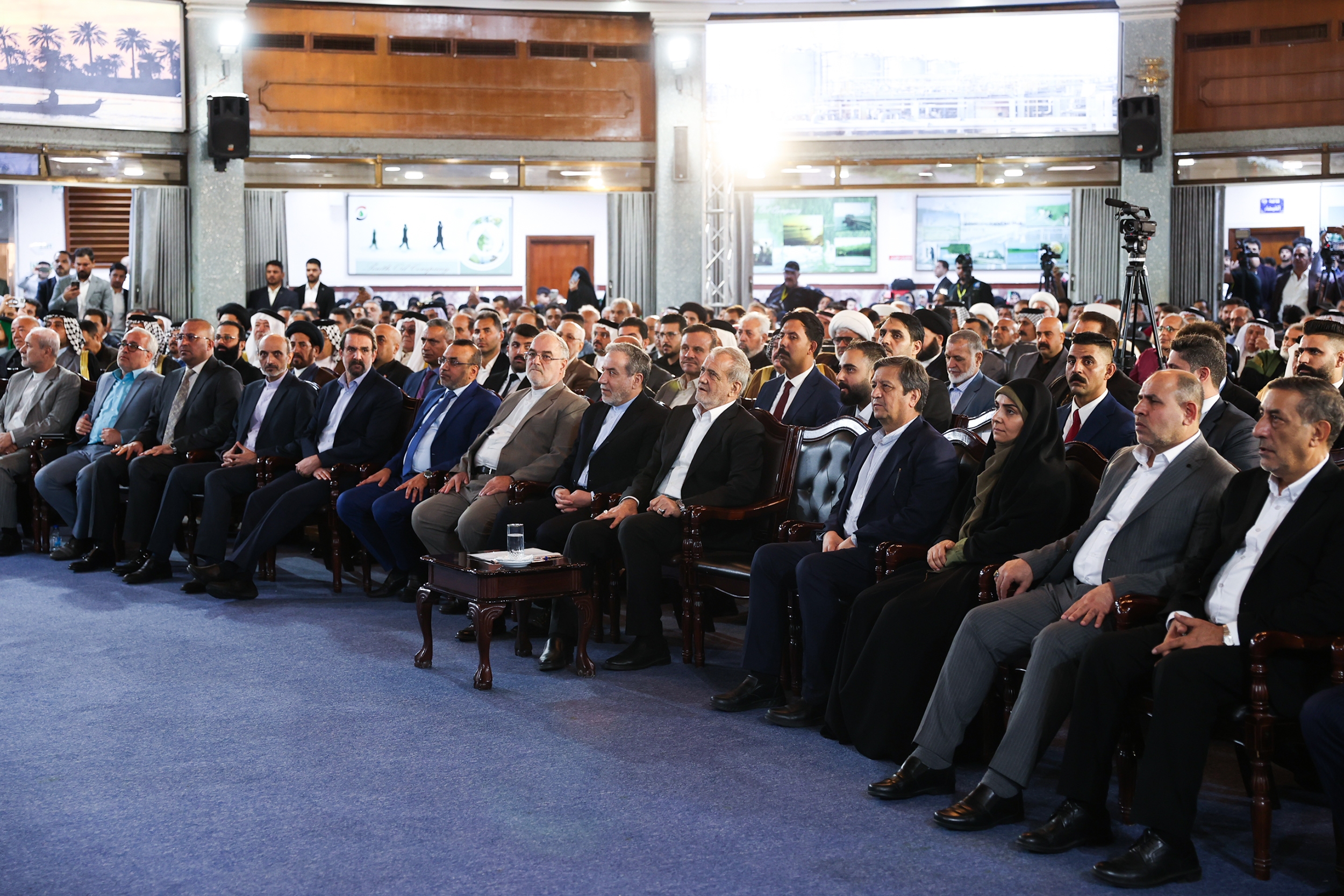 اولین سفر رئیس دولت چهاردهم و پیام ها و دستاوردها اولین سفر رئیس دولت چهاردهم و پیام ها و دستاوردها