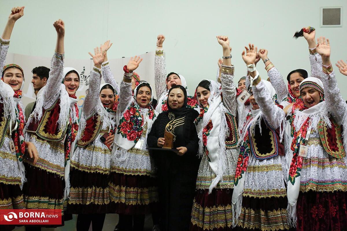 نخستین جشنواره ملی سرود فجر برگزیدگانش را شناخت