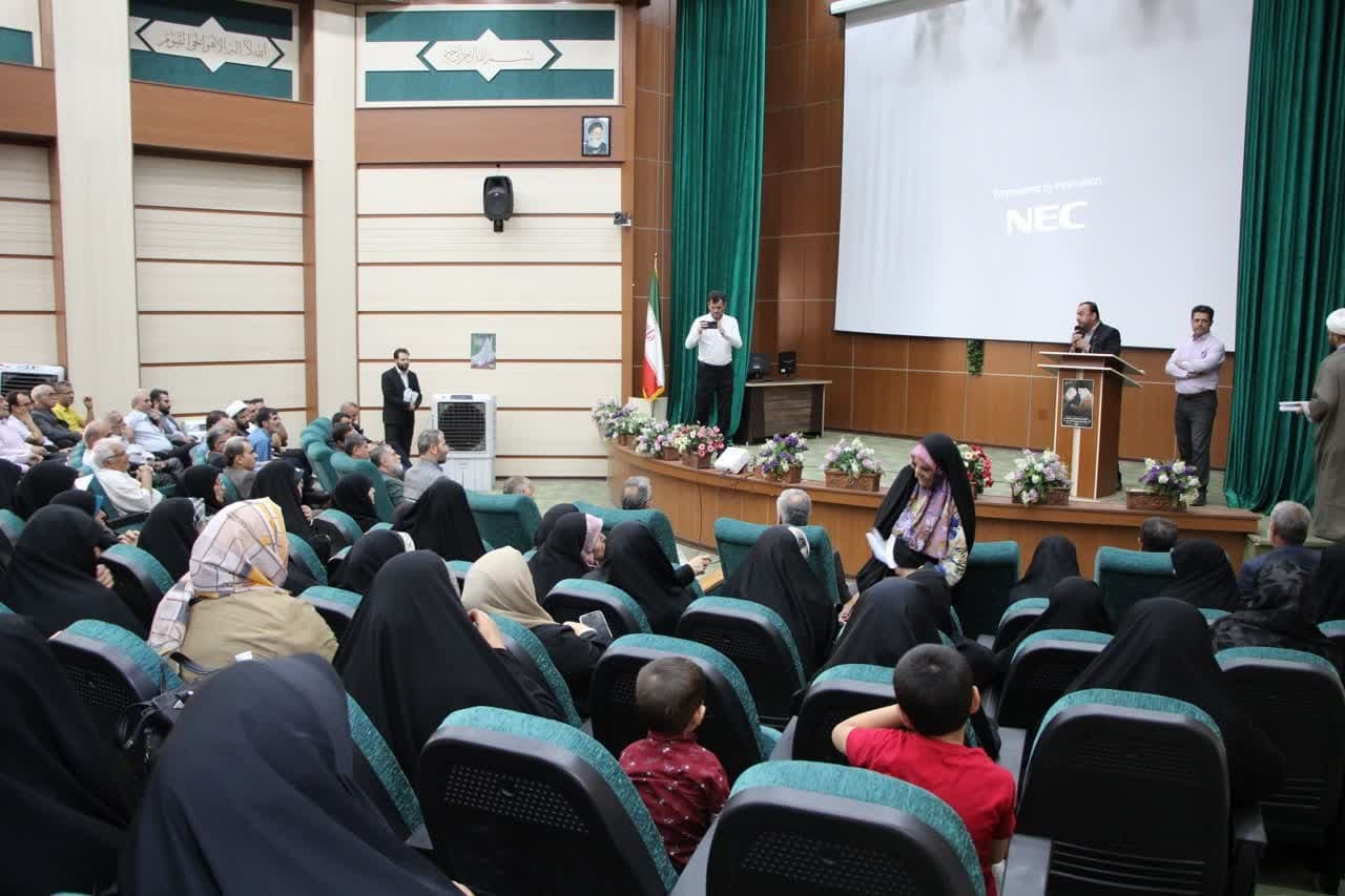 مشکلات محمدیه و مهرگان در سطوح استانی و ملی در حال پیگیری است