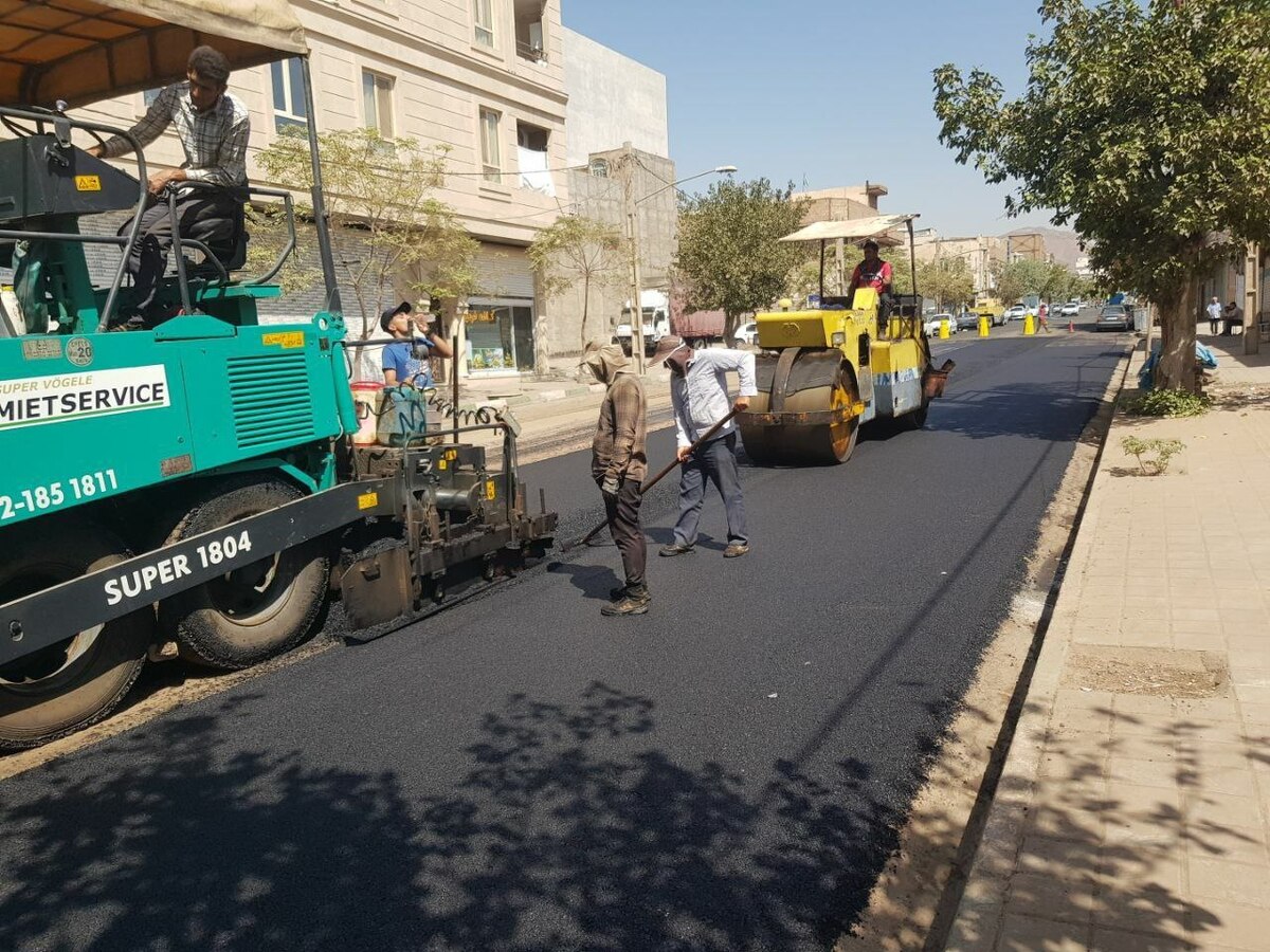 نهضت آسفالت خدمتی ماندگار از حوزه مديريت شهری قيامدشت