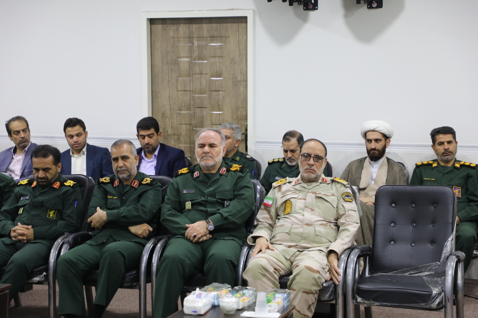 استاندار خوزستان: اقتدار امروز ایران ماحصل ایستادگی جانانه در دفاع مقدس است