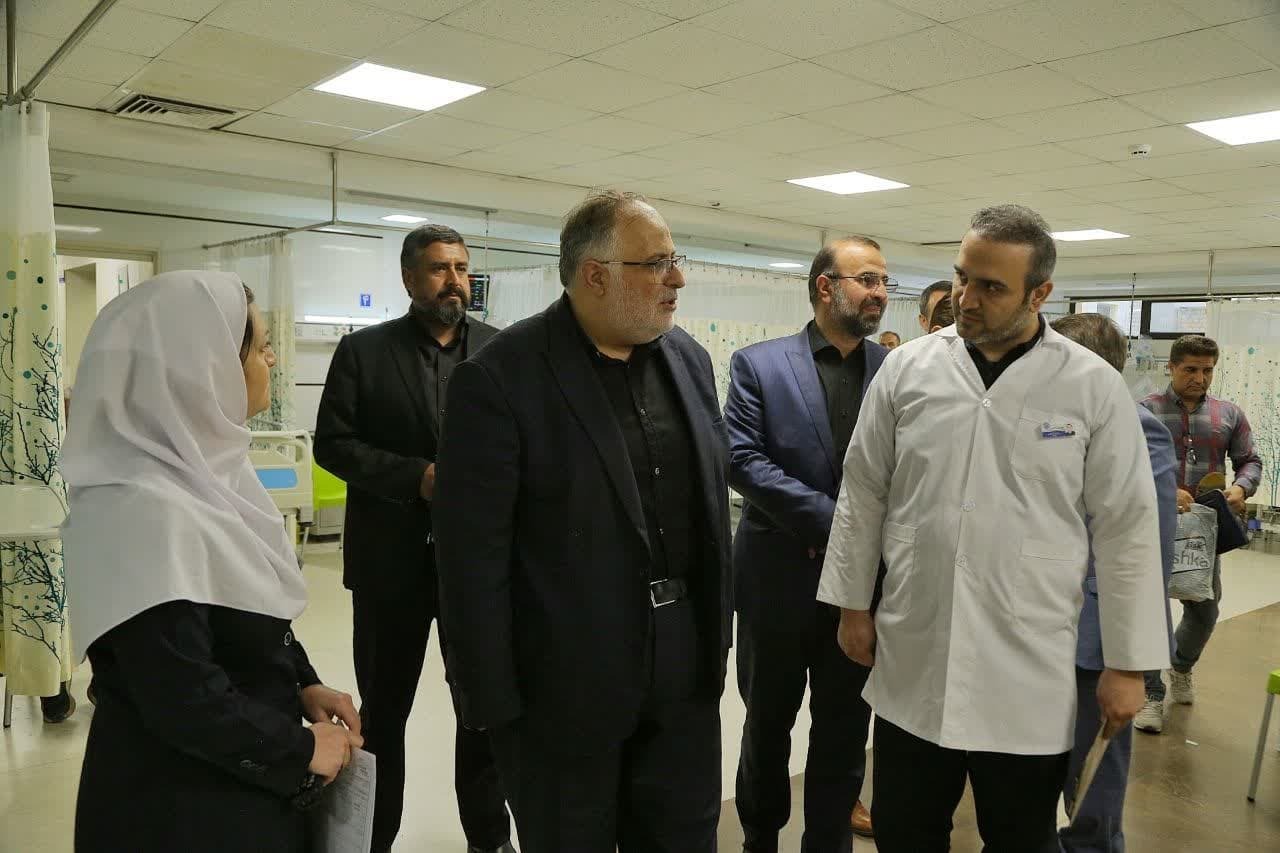 عیادت استاندار قزوین از مسافران آسیب دیده سانحه اتوبوس زائرین اربعین حسینی