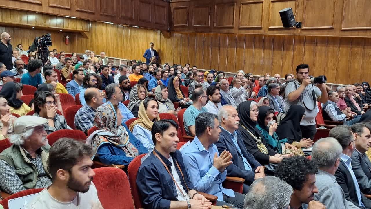 جشنواره سینمای جوان بهترین فرصت برای تبدال تجربه میان هنرمندان کشور بود جشنواره سینمای جوان بهترین فرصت برای تبدال تجربه میان هنرمندان کشور بود