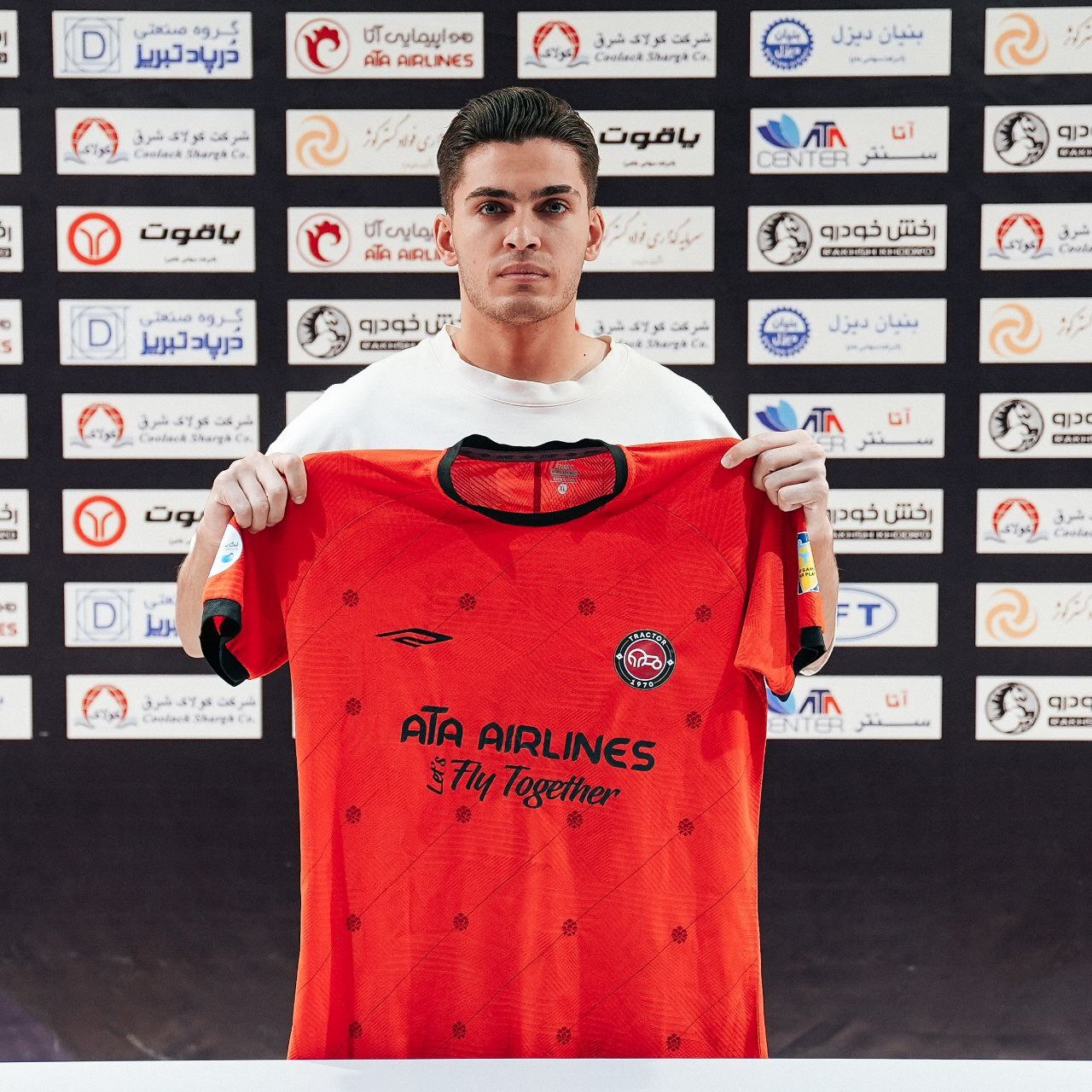 تراکتور چهار بازیکن جدید  جذب کرد + تصاویر