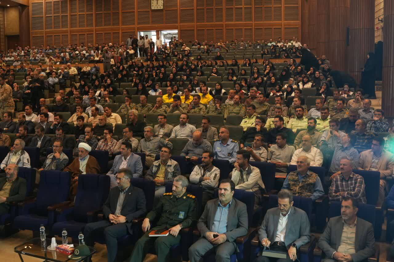 اقدامات شهید رجایی و رئیسی صادقانه و ماندگار بود 