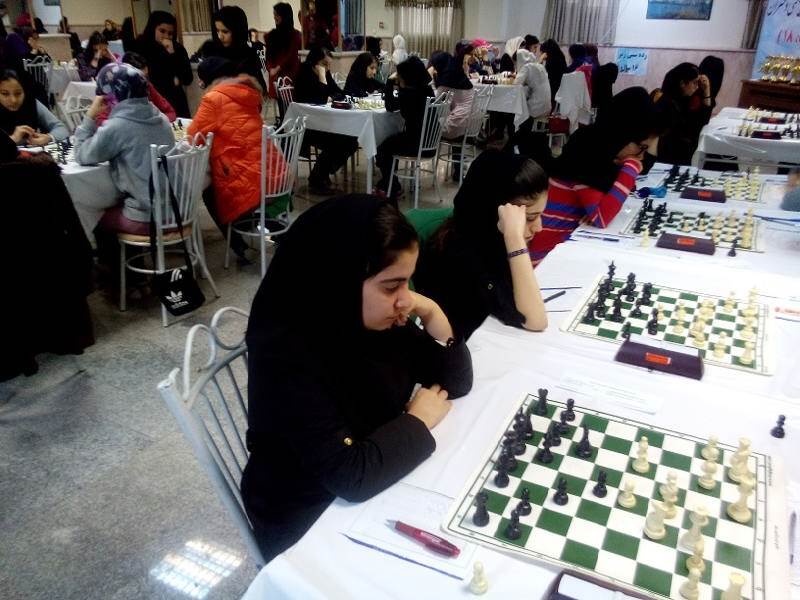 مسابقات شطرنج یادواره شهید رجایی در قزوین برگزار شده است