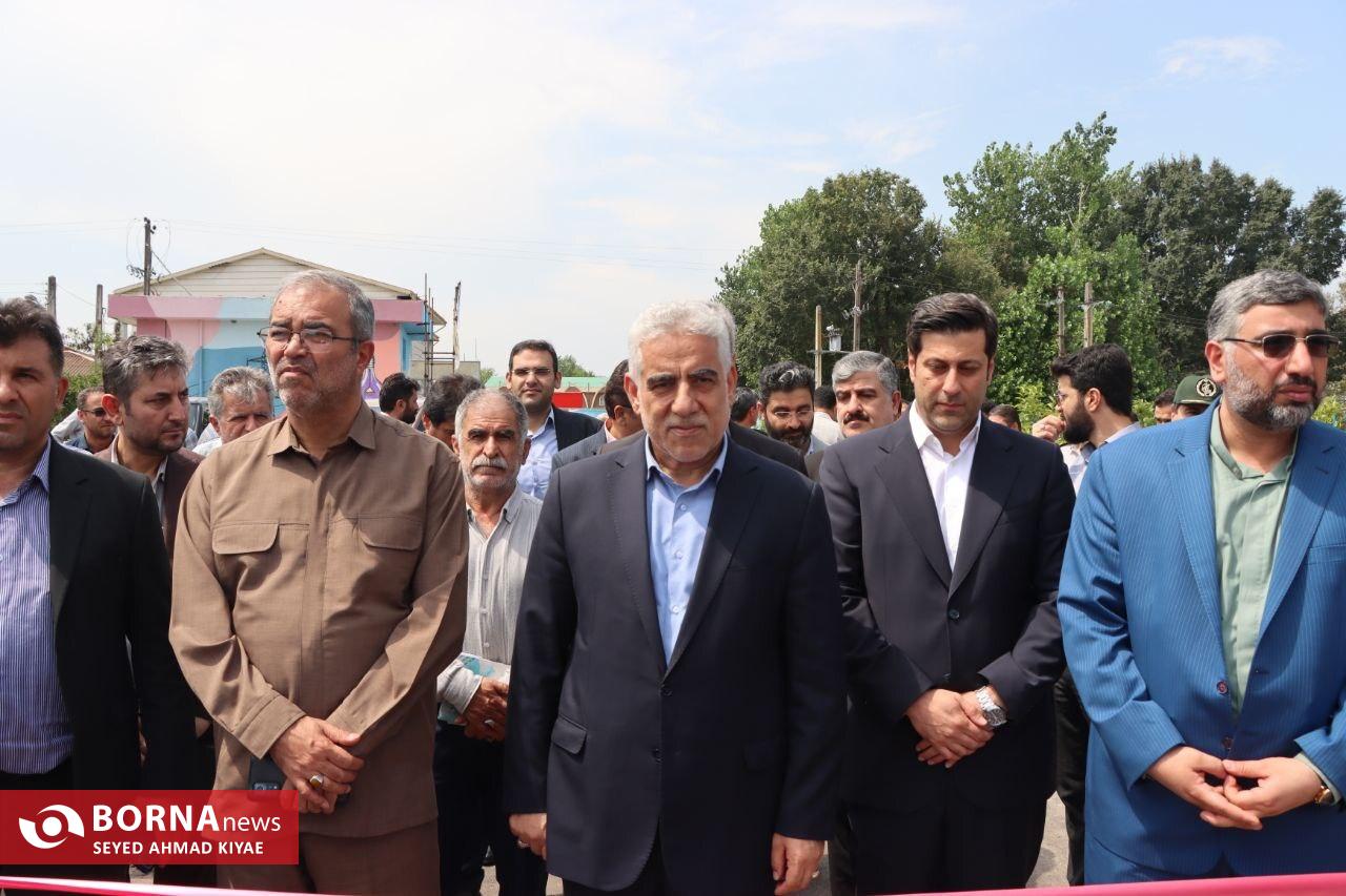 مجموعه گردشگری تالاب حاجی آباد لاهیجان با حضور استاندار گیلان افتتاح شد مجموعه گردشگری تالاب حاجی آباد لاهیجان با حضور استاندار گیلان افتتاح شد